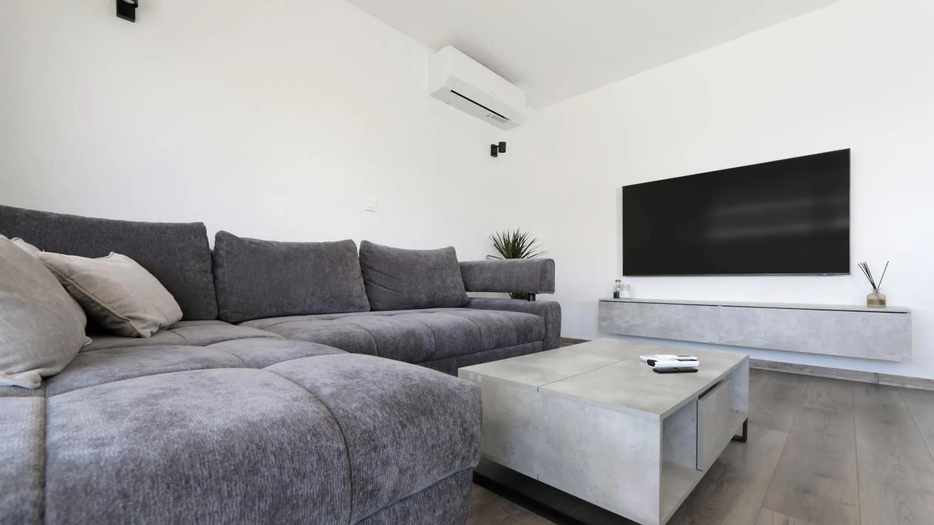 Apartman Matic Kastela Apartment
